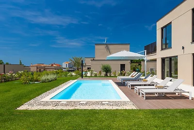 Villa Rosalie with Sauna & Pool by Villas...