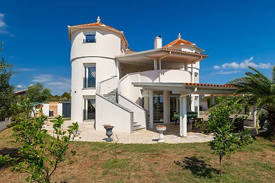 Vila Romani by Villas Guide