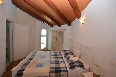Holiday Home Šverko by Villas Guide