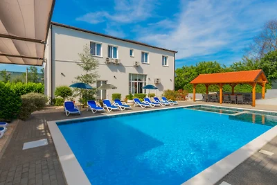 Villa Elena - Makarska by Villas Guide