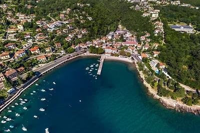 Holiday Home Secret Garden by Villas Guide