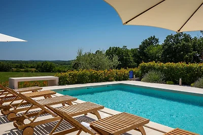 Villa Curitico by Villas Guide