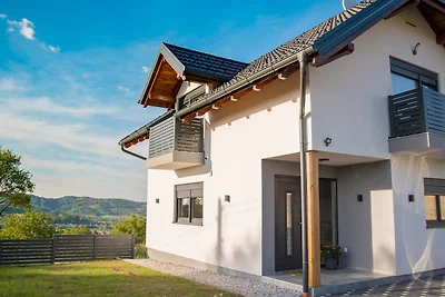 Villa Old Hills by Villas Guide