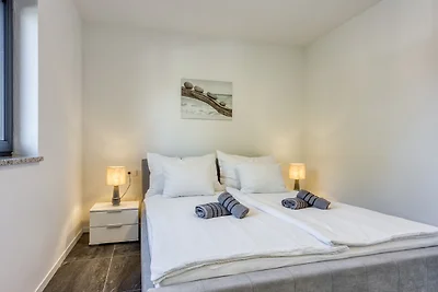 Apartment Adria 1 by Villas Guide