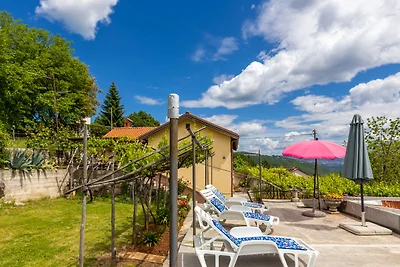 Holiday Home Secret Garden by Villas Guide