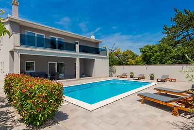 Villa Ivanova - Makarska by Villas Guide