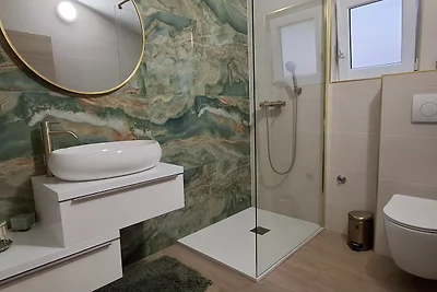 Apartment Karbuni Royal by Villas Guide