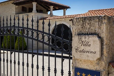 Villa Catarina by Villas Guide