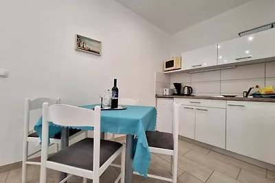 Melone Apartman 1 Crikvenica by Villas Guide