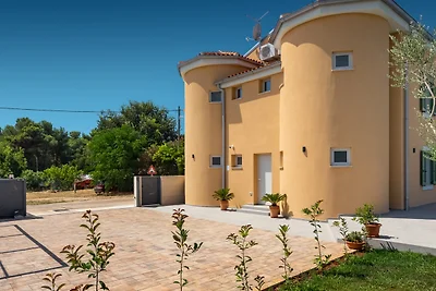 Villa Lucilla by Villas Guide