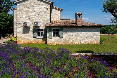 Villa Luna by Villas Guide