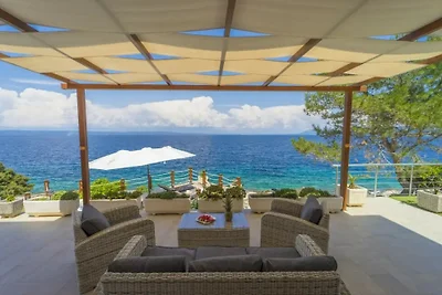 Villa Grški Rat by Villas Guide