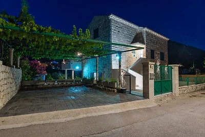 Villa Mapeni by Villas Guide