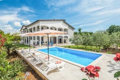 Apartman Ana 3 by Villas Guide