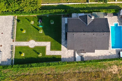 Villa Anteo-Split by Villas Guide