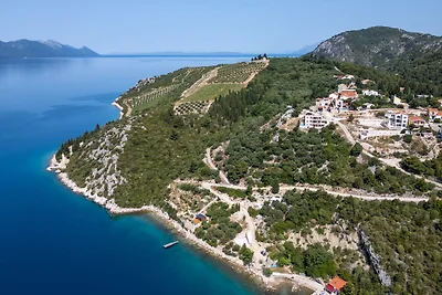 Beach house Jerko by Villas Guide