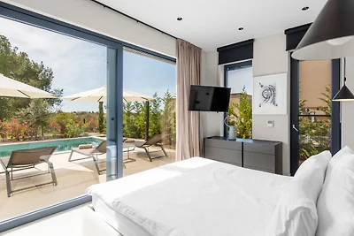 Villa Caruso by Villas Guide