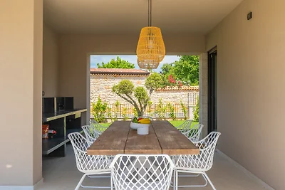 Villa Rosallianne by Villas Guide