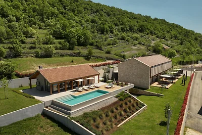 Villa Terra Moro - Split by Villas Guide