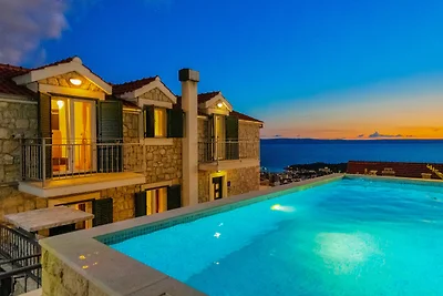 Villa Elizabeta Makarska by Villas Guide