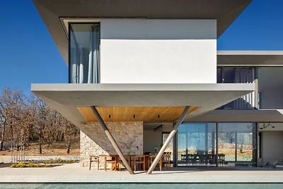 Villa bOX by Villas Guide