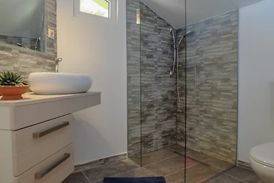 Villa Ema - Makarska by Villas Guide