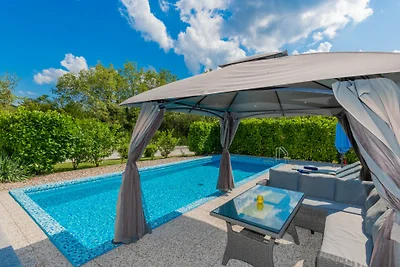 Villa FourM - Makarska by Villas Guide