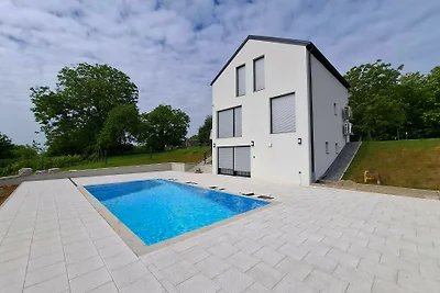 Villa M.I.L.A. by Villas Guide