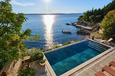 Villa Wind rose by Villas Guide