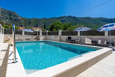 Apartment Azzurro 1 by Villas Guide