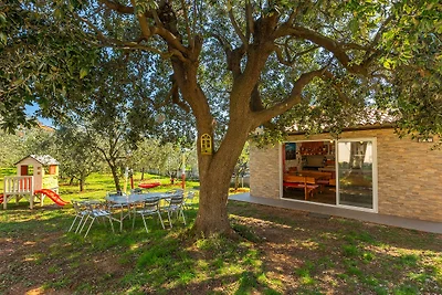Veronika 1 - Twin Villa with Shared Garden an...