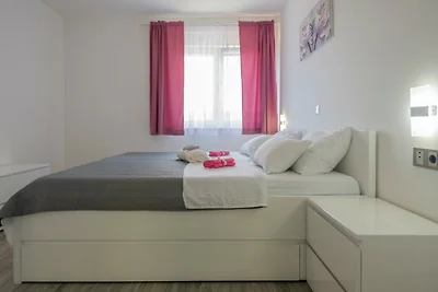 Villa Blue Lake -Makarska by Villas Guide
