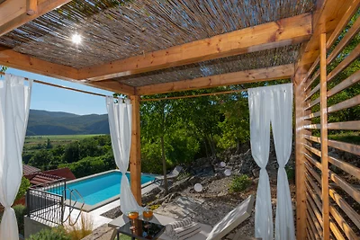 Villa Pave-Makarska by Villas Guide