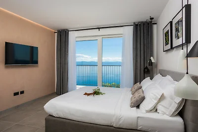 Holiday home Villa Aria with pool by Villas...