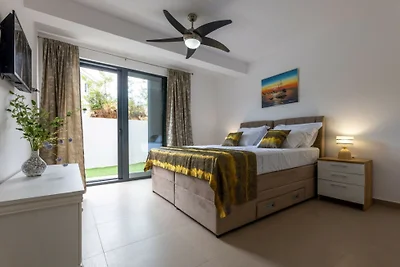 Villa Juma by Villas Guide