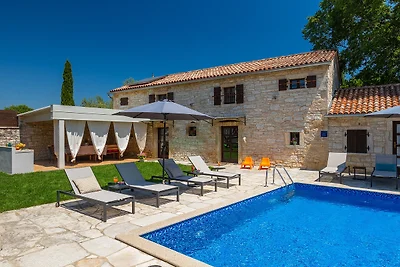 Villa Jadreska by Villas Guide