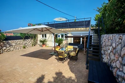 Holiday Home Capella - Rab by Villas Guide