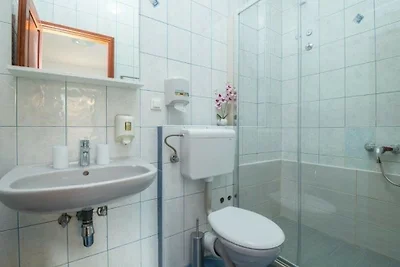 Apartment Azzurro 1 by Villas Guide
