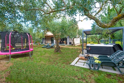 Lara's Oasis by Villas Guide