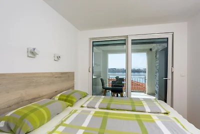 Villa Nada sea view&whirpool island Krk by...