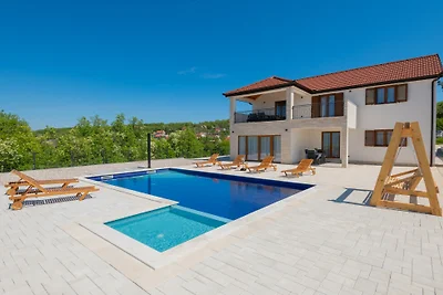 Villa Vignani - Makarska by Villas Guide