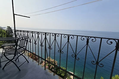 Feelgood apartment Opatija-Rijeka by Villas...