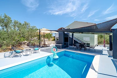Holiday home Edi by Villas Guide