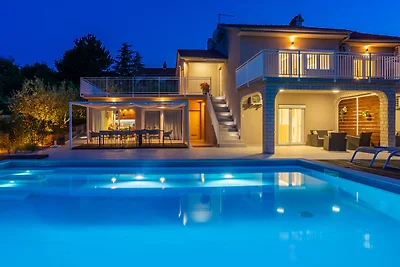 Vila Oleander - Malinska by Villas Guide