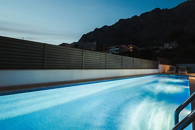 Sunny Lux Villa 3 in Makarska by Villas Guide