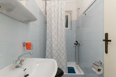 Apartman KAM - Makarska by Villas Guide
