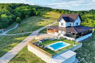 Villa AD Astra by Villas Guide