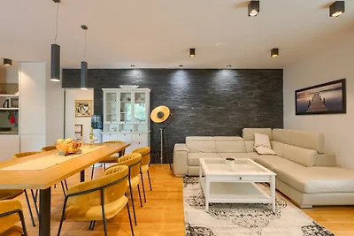Villa Dila by Villas Guide