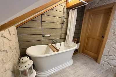 Villa Pine Log by Villas Guide