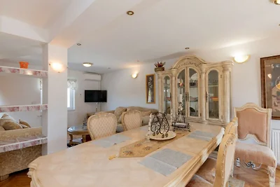 Villa Zovko in Makarska by Villas Guide